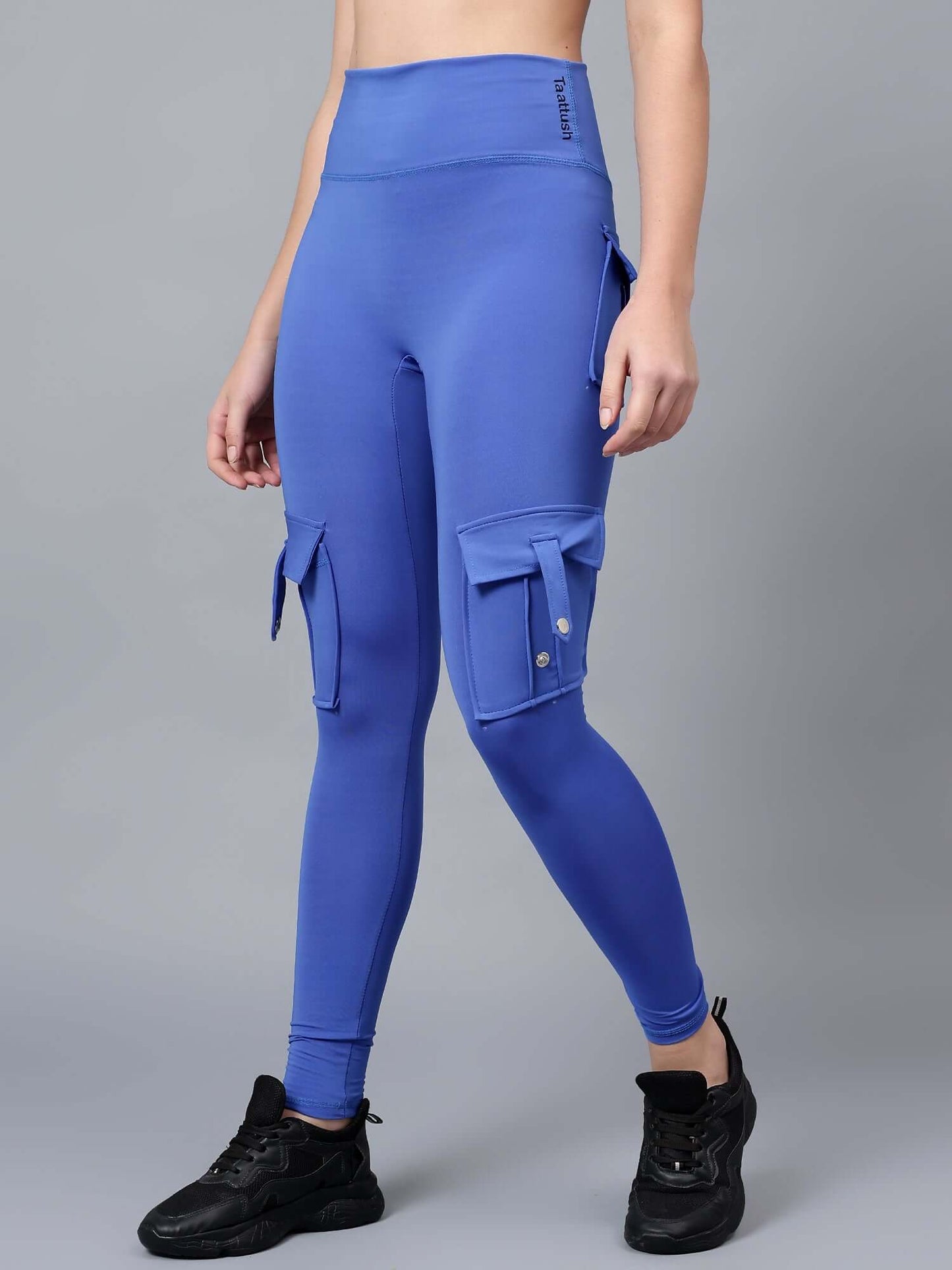 High Waist Out pocket yoga cargo joggers with scrunch