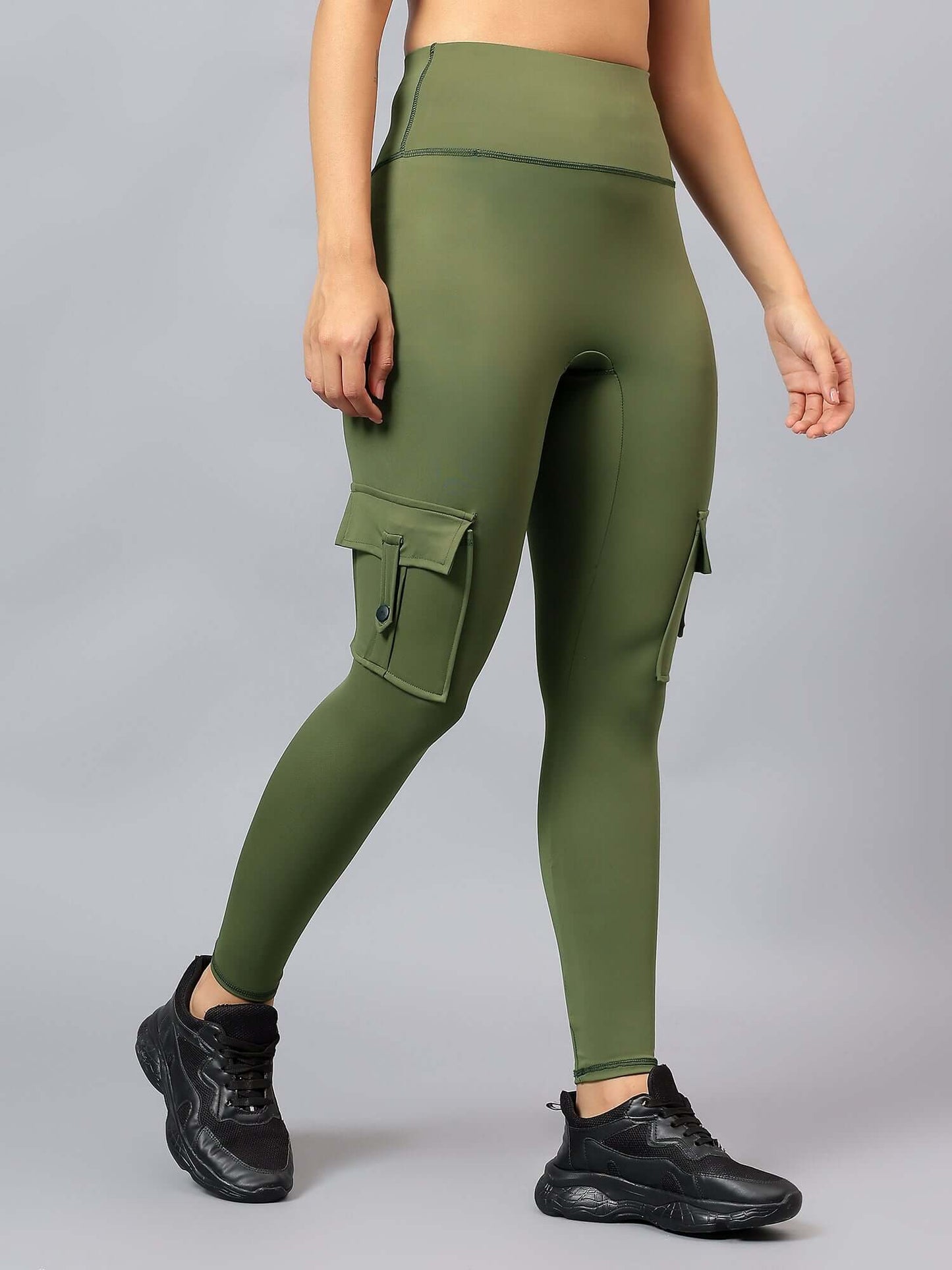 High Waist Out pocket yoga cargo joggers Workout gym booty scrunched butt Leggings push up leggings